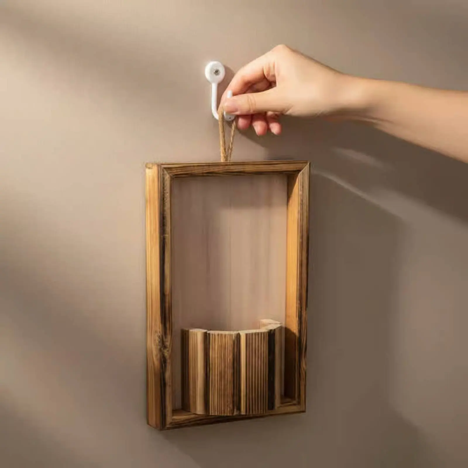 House Shaped Wall Planter Handmade Wooden Hanging Planter Wooden Hanging Flower Pot Handmade Rustic Pocket Vase Long-Lasting