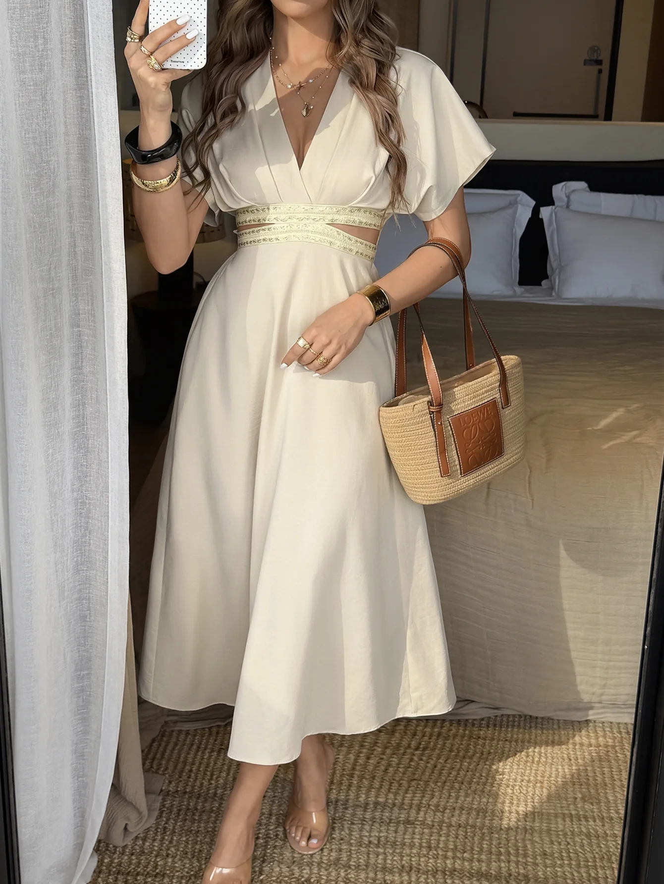

Women's Dress 2026 Spring Summer New Solid Color V-Neck Short Sleeve High Waist Cut-Out Waist Shirred Casual Long Dress