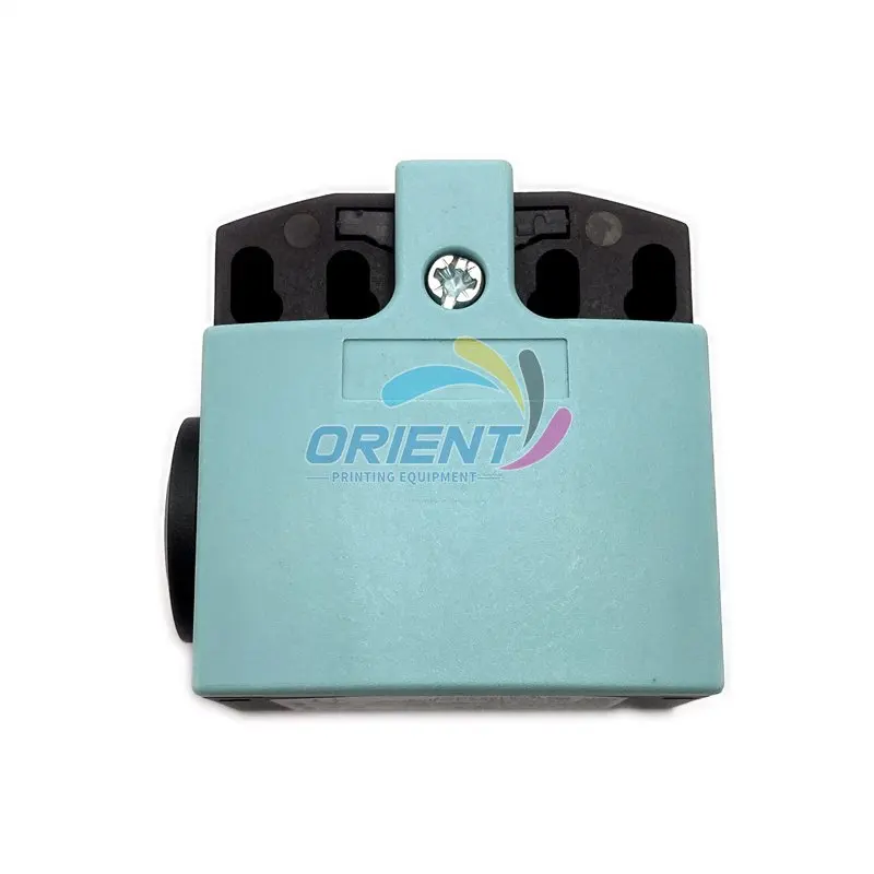 

Высокое качество 3SE5242-0FC05 00.783.0181 Концевой выключатель датчика для деталей демпфирующей системы Heidelberg CD102 SX102