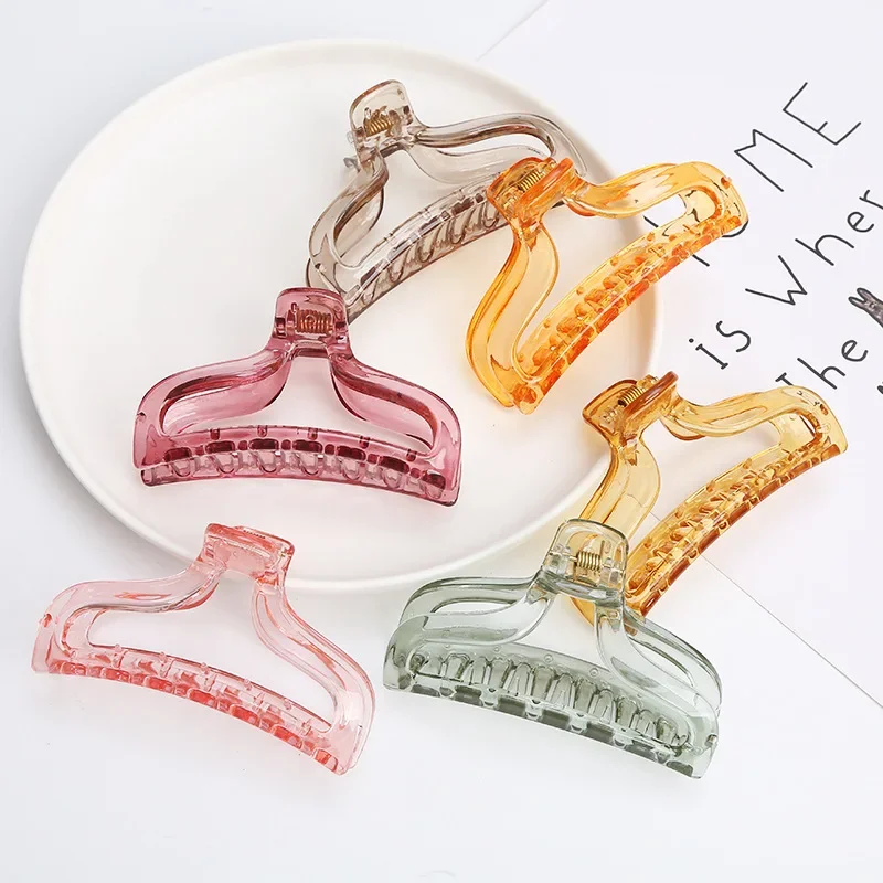 Women Simple Plastic Hair Claws Hair Clips Headwear Girls Candy Color Transparent Hairpin Crab Barrette Fashion Hair Accessories