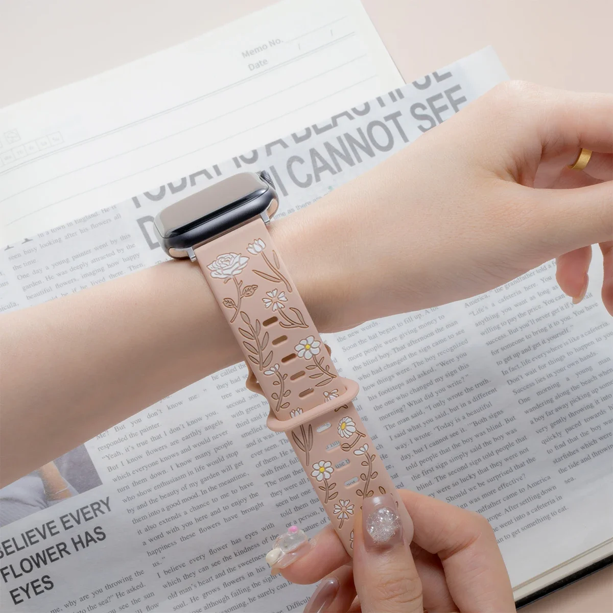Pop Floral Engraved Straps For Apple Watch Band 49mm 46mm 45mm 44mm 42mm 41mm 40mm Bracelet Iwatch Series 10 9 8 7 SE Ultra Corr