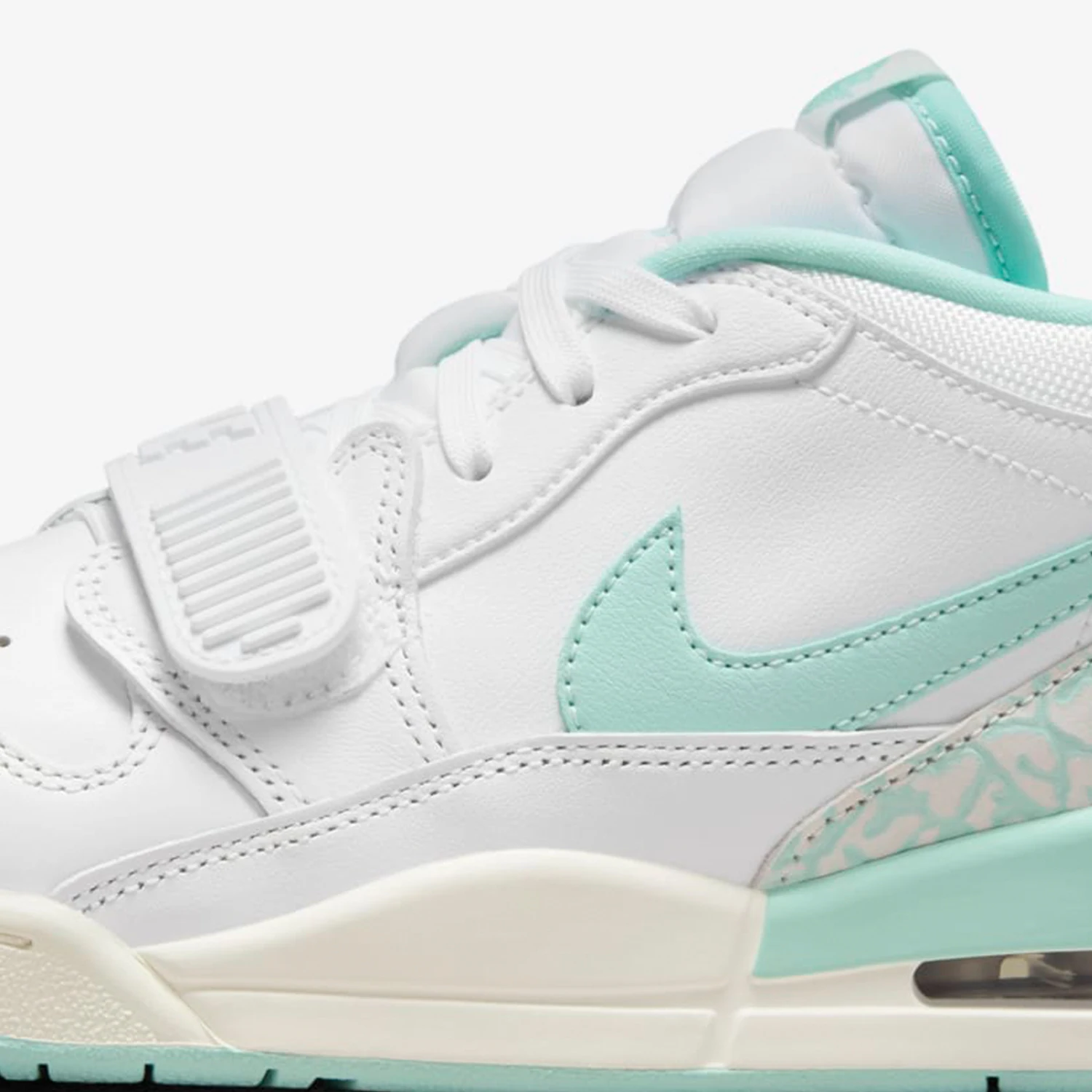 ไนกี้ของแท้ JORDAN รองเท้าบาสเ - Women'S Shoes Nike Jordan บทวิจารณ์และราคา