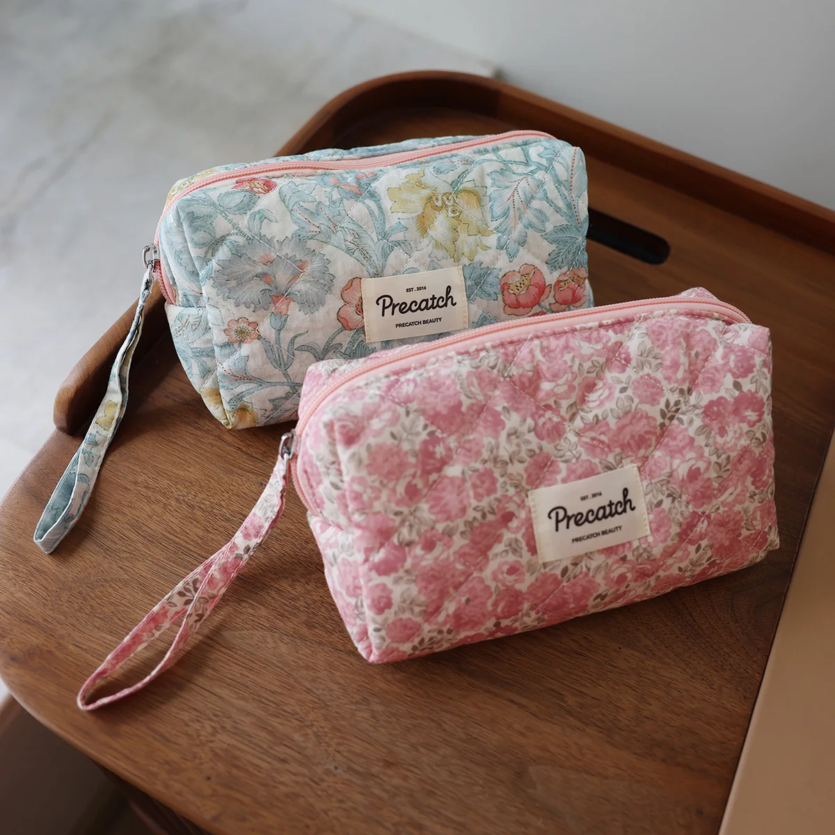 Girls 'portable cosmetic bag mobile phone bag flower handbag artistic small large-capacity storage bag washing bag makeup bag