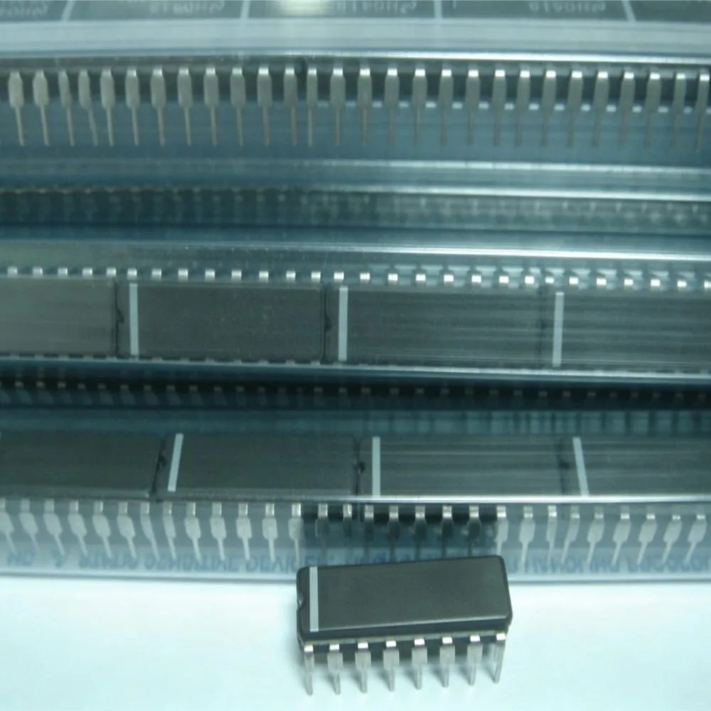 1-5PCS DS26LS31MJ DS26LS31 SN54HC373J SN54HC373 M27C4001-80XF1 M27C4001 M27C4001-80XF1L 34041PL MN34041PLJ