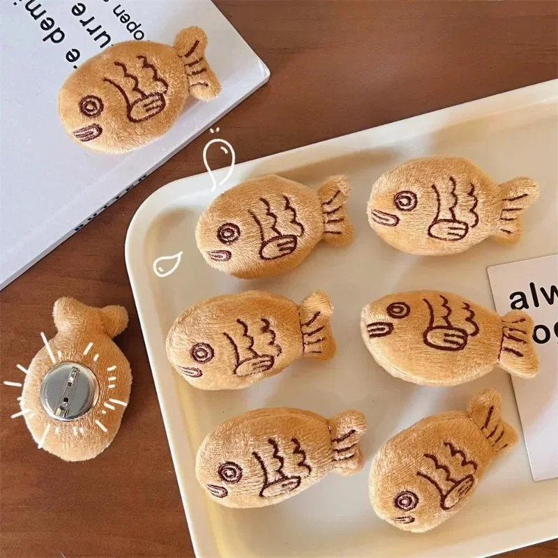 1Pc Japanese Mini Cute Cartoon Plush Snapper 3D Badge Brooch Kawaii Taiyaki Sweater Backpack Clothes DIY Personalized Decor Pins