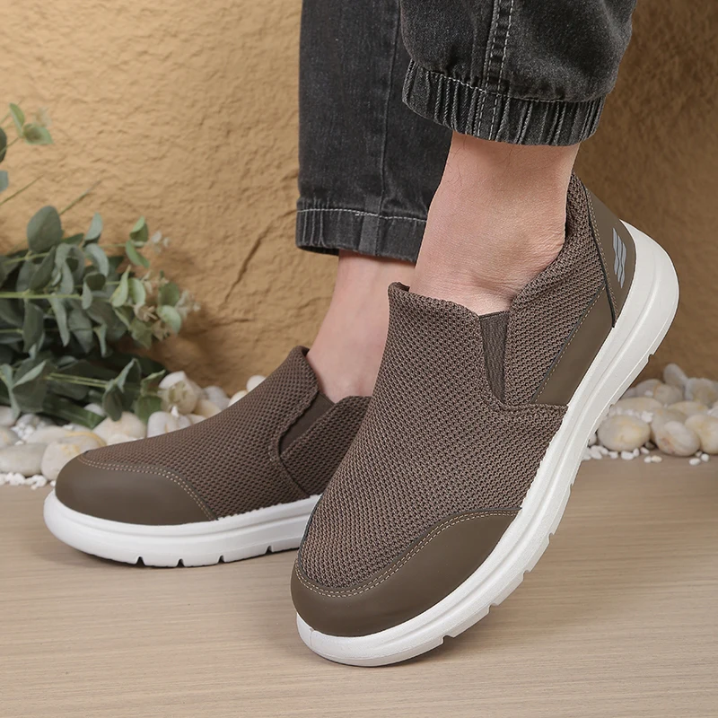 Men's Dual Material Mesh Walking Shoes, Seamless Elastic Collar, Reinforced Toe Overlay, Segmented Grooved Outsole Footwear