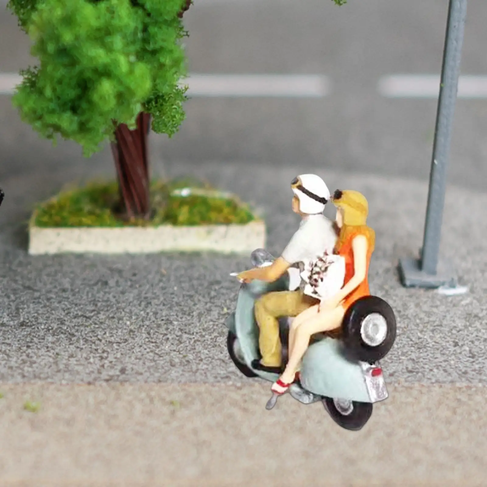 

1:64 Figure Driving Motorcycle Miniature Movie Character Tiny People Resin Doll for Diorama Scenery Desktop Ornament S Scale