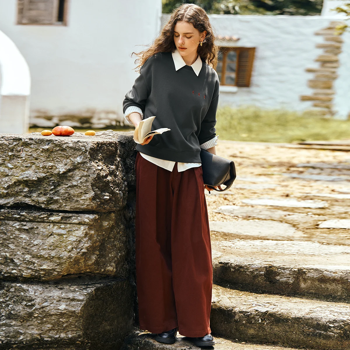 OLrain Casual Sweatshirts Woman Solid O-Neck Long Sleeve Embroidery Pullovers 2025 Autumn Women Loose Pullovers Tops O57QR001083