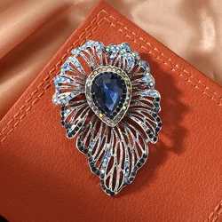 Luxury Vintage Rhinestone Waterdrop Brooch Badges For Women Men Retro High-end Crystal Shining Banquet Party Pin Corsages