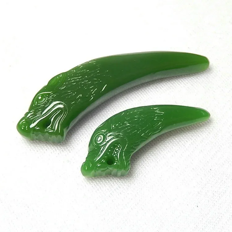 Chinese Natural Green Jade Wolf Tooth Pendant Necklace Hand-Carved Charm Jadeite Jewelry Fashion Amulet Gifts for Men Women