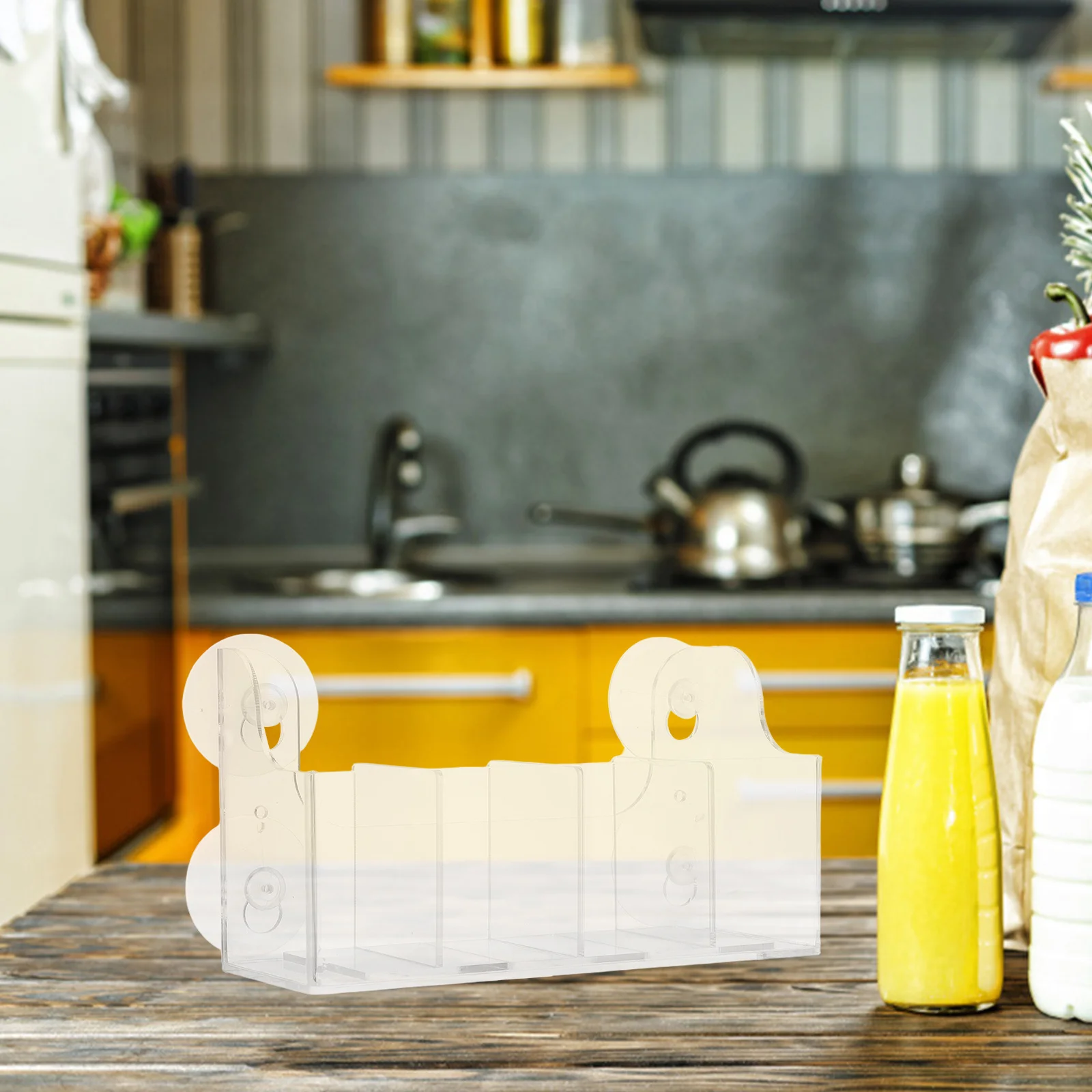 Organizer na napoje z przegródkami, wyjmowana półka na czekoladki, 4 przegródki, mocna przyssawka, organizer na drzwi lodówki, regał do przechowywania napojów.