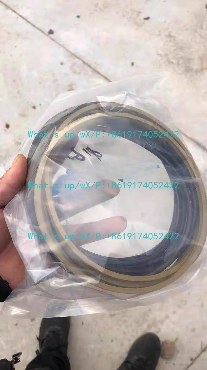 

Ремкомплект поворотного сальника центра крана 16/20/25 тонн центрального поворотного сальника