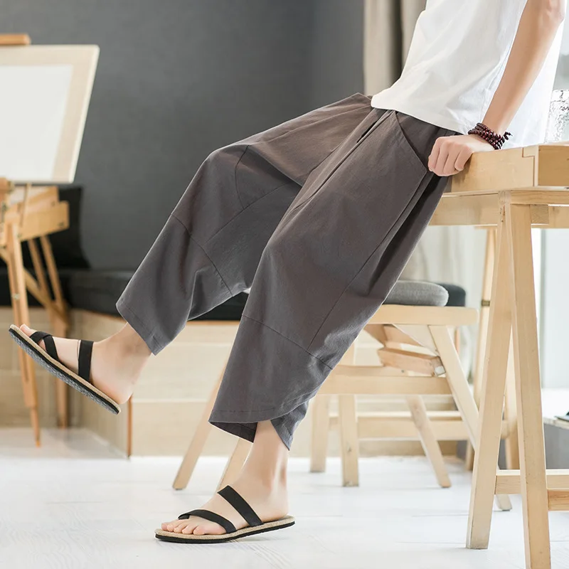2023 Outdoor Casual Pants For Men Solid Color Slim-Fit Large Pocket Nine-Point Pants High Quality Casual Pants For Men