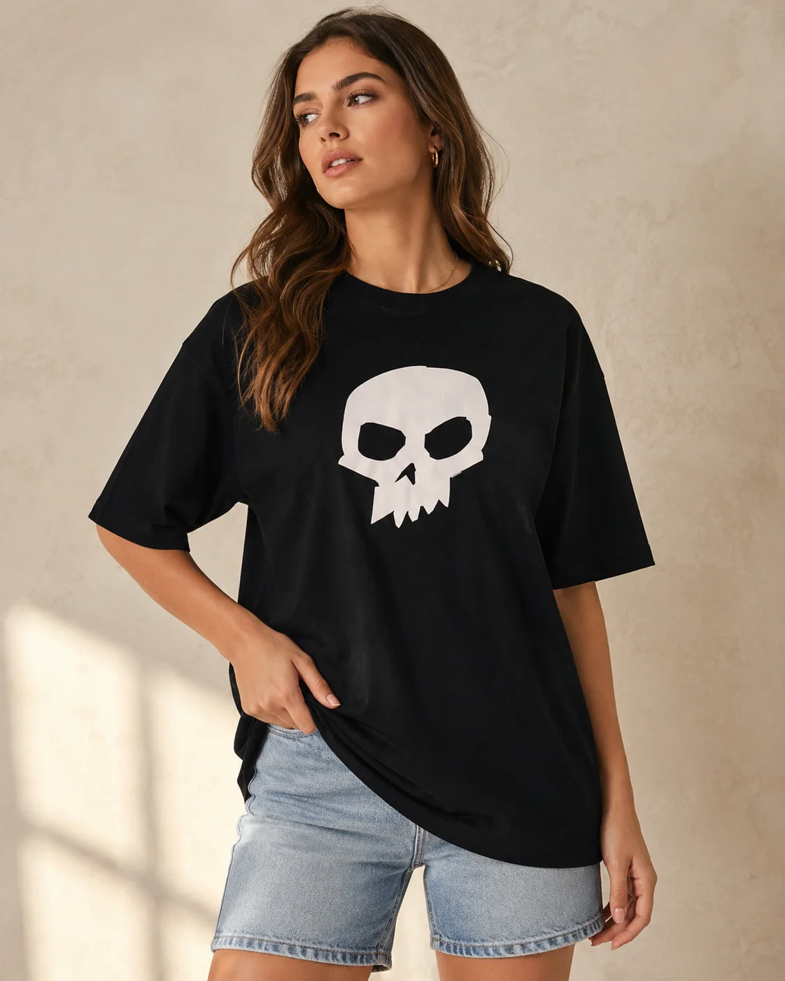 Women's Crew-neck T-shirt Featuring A Simple Skull Design Made From Soft Fabric Casual and Stylish Short Sleeves