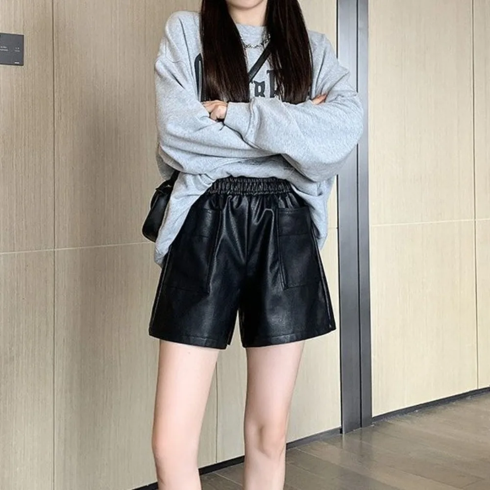 

Hot Black PU Leather Shorts Simple Loose High Waist Shorts Streetwear Baggy Bootcut Woman Office