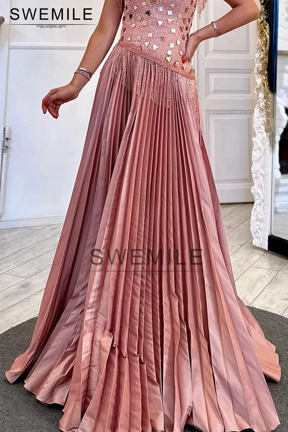 SWEMILE Saudi Rosa Pailletten A-Linie Falten Abendkleid Perlen Quaste Cape Ärmel Bodenlangen Ballkleider Elegante Partykleider