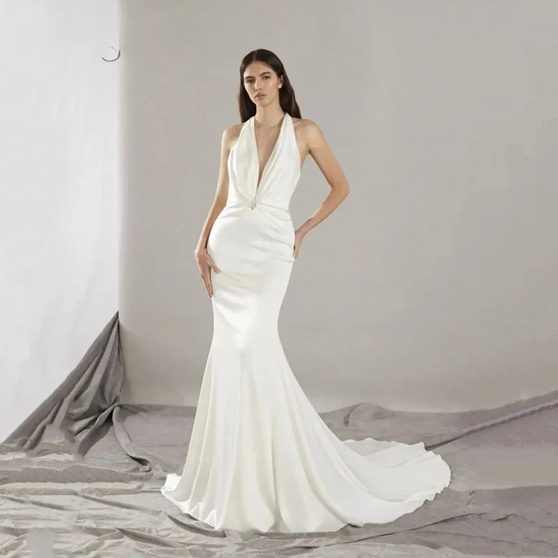 Abito da sposa Abito da sposa lungo bianco a sirena Abito da sposa senza maniche in cristallo con pieghe in raso senza schienale Personalizza su misura