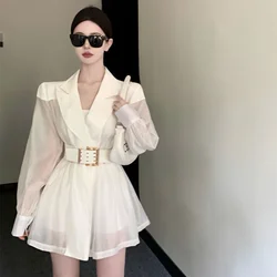 Blazers de malla transpirable para mujer, abrigo blanco coreano, Chaqueta de traje fina con cinturón suelto, Tops de manga larga para primavera y verano