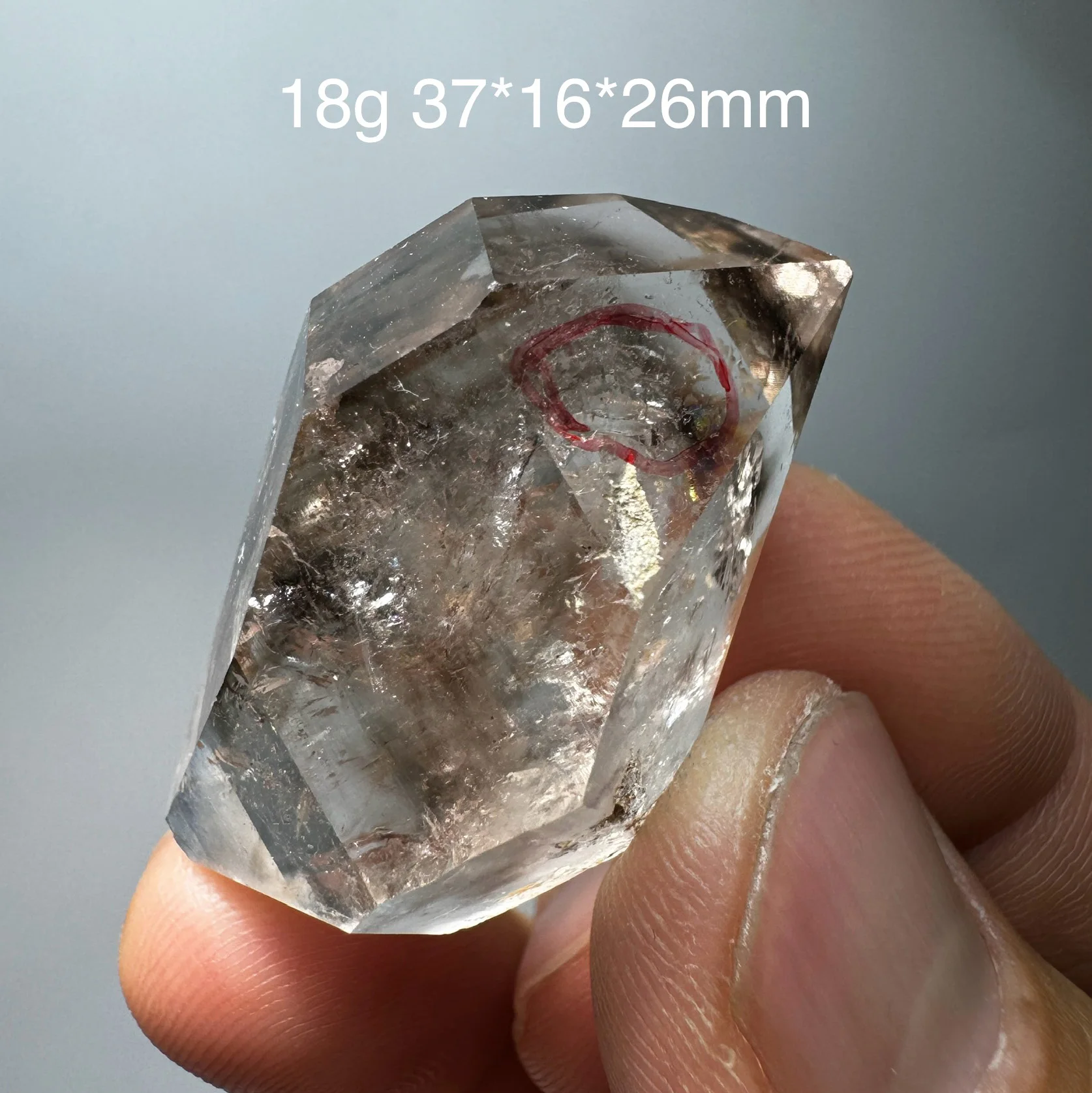 Pierre de guérison naturelle de Chongqing : Diamant de Herkimer, Quartz fumé clair, Graphite à écoulement d'eau ou à bulles, Décoration de bureau
