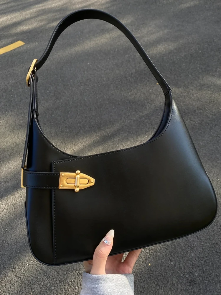 Internet celebrity popular high-end oneshoulder armpit bag commuting simple and versatile casual handbag retro office worker bag