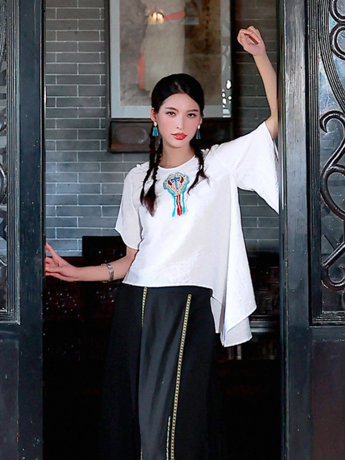 

Yang Li Original Design ort Sve round Ne Embroidered Top New Chinese Sle National Wind Summer Autumn Women's Cl...