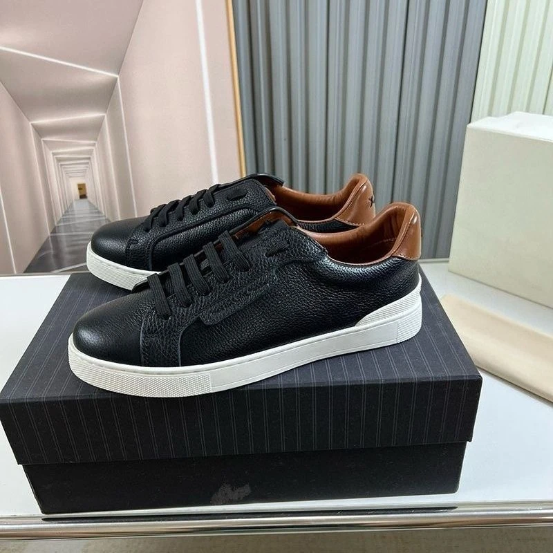 

2025 мужские кроссовки премиум-класса из натуральной кожи с галькими зернами, универсальные минималистичные удобные деловые повседневные черные туфли