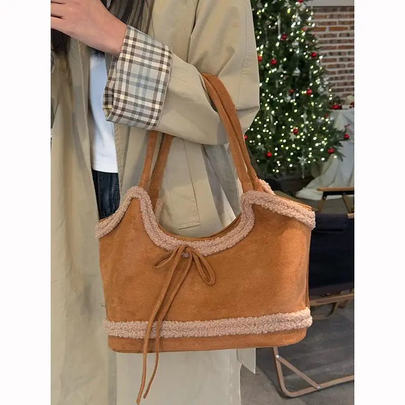 

Retro Korean style suede bow women's handbag new style autumn winter large capacity multifunctional commuter one-shoulder armpit
