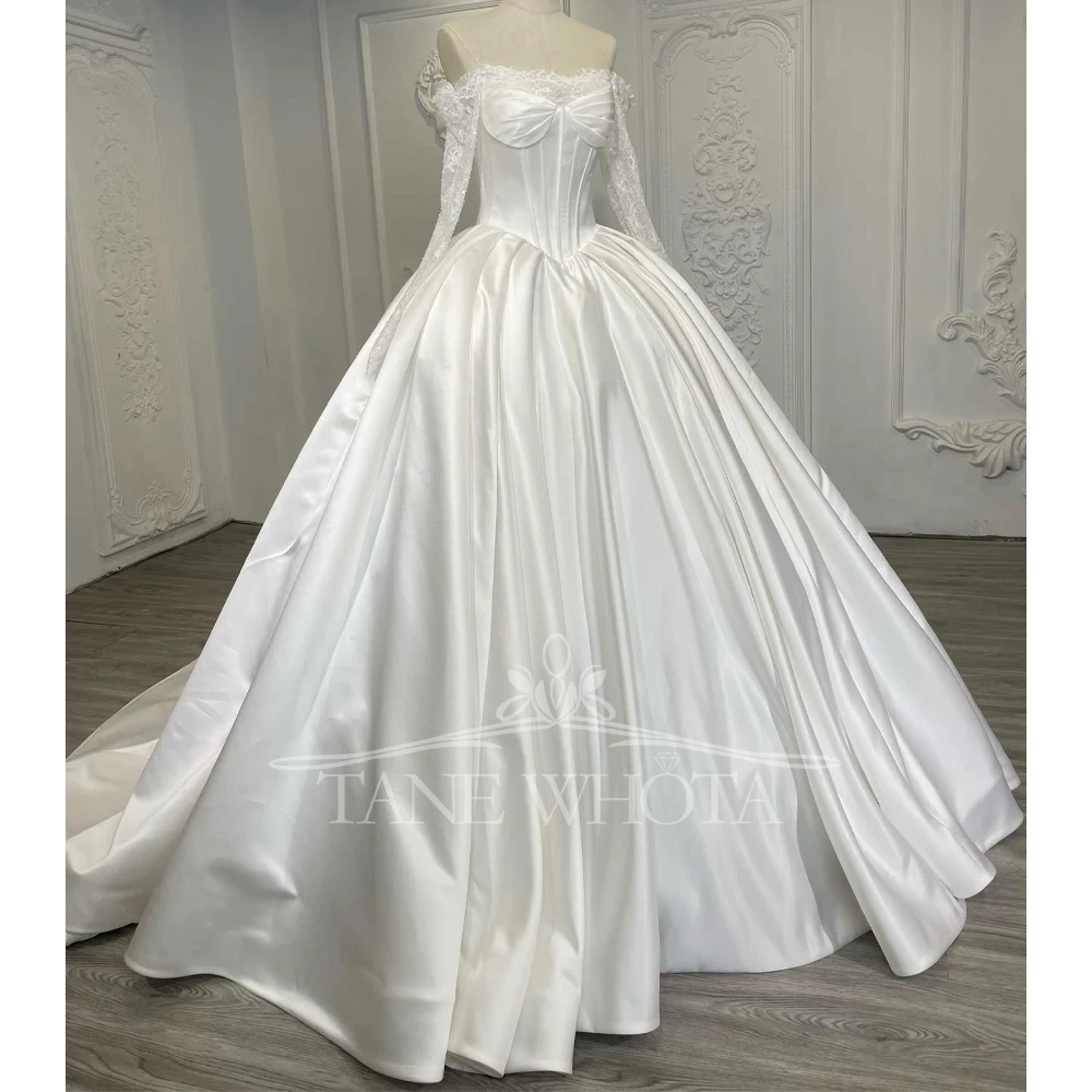

Customizable Strapless Wedding Dress Long Sleeve Lace-Up Back Embroidery Ruched Vestido Casamento
