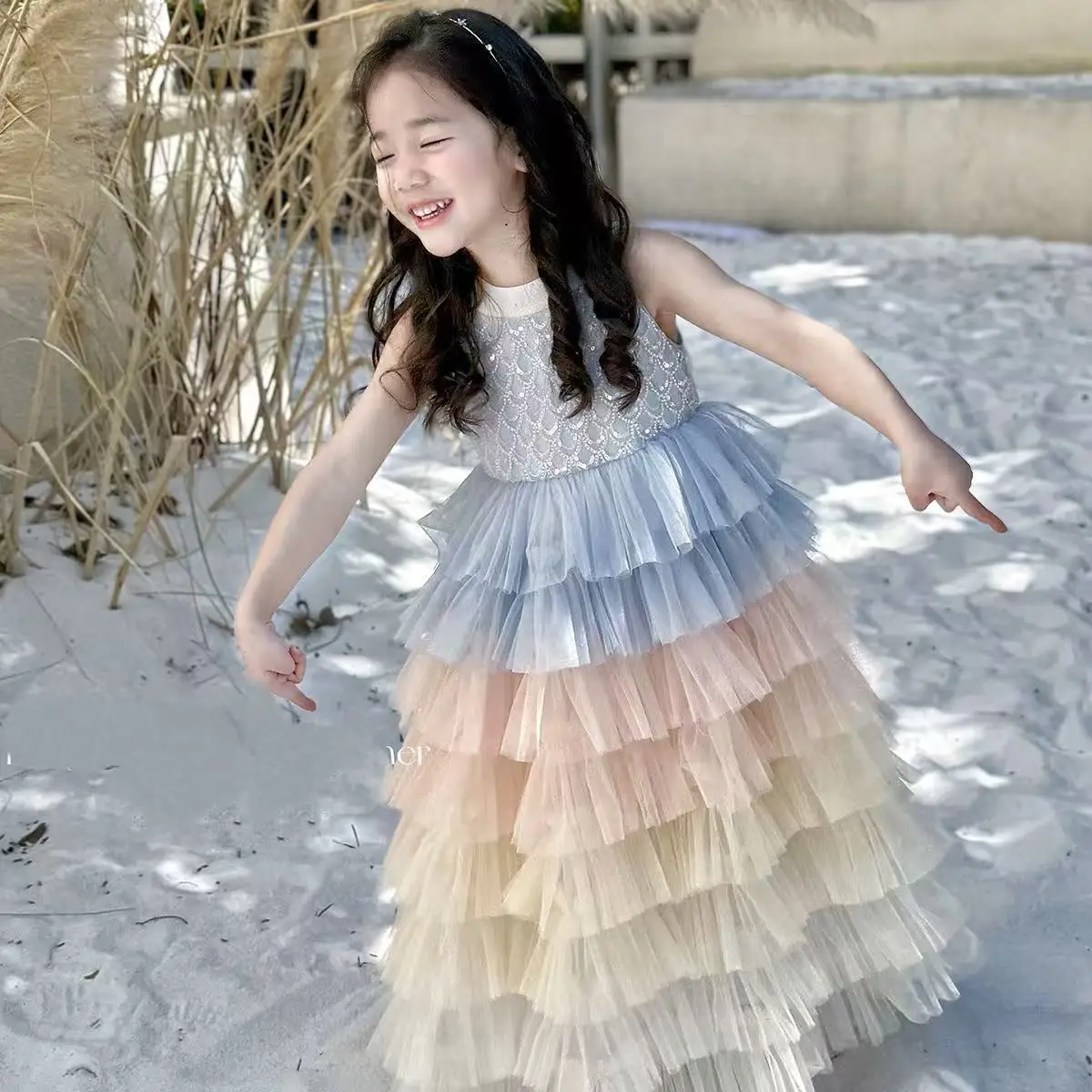 

Baby Girls Summer Sweet Lolita Shiny Princess Ball Gown Shiny Cake Layed Backless Birthday Party Clothes Mesh Long Dress Sundres