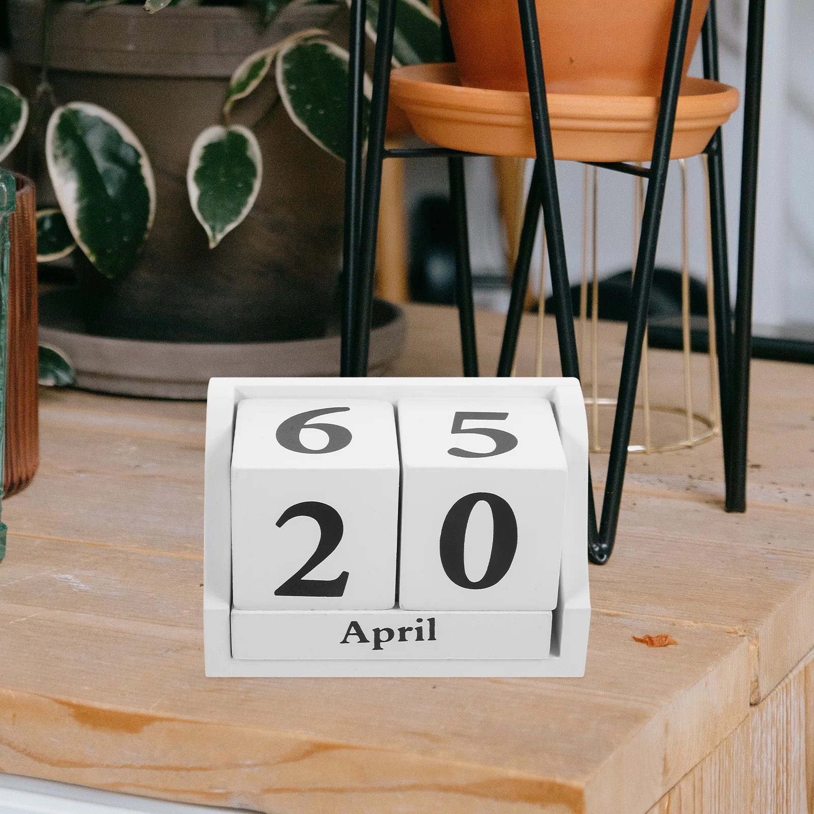 

Wooden Desk Calendar Shape Practical Smooth Edges Reusable Home Office Bedroom Living Room Study Nursery