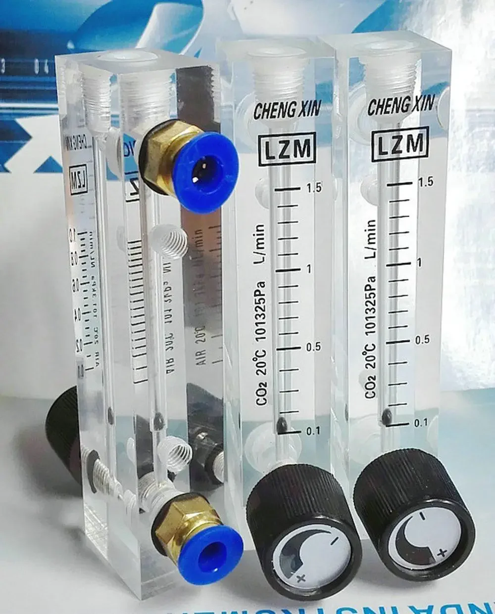 25-600ml/min 0.1-2L/min Push In Fit 6-10mm OD Tube Acrylic LZM-6T Panel CO2 Gas Rotameter With Valve