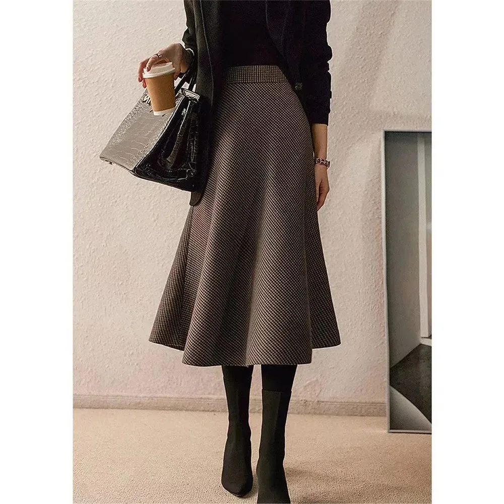 

Autumn Winter Wool Plaid Warm Vintage Midi Long Skirt Women Korean Thicken High Waist Skirt Female A-Line Office Lady Elegant