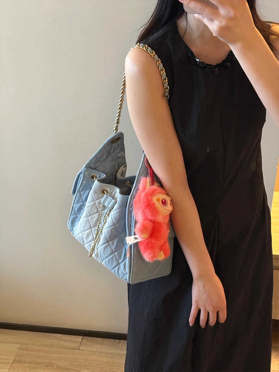 

Faionable Canvas Tote Bag Women's Commuter Versatile Denim Handbag Large Capaci Single oulder Underarm Bag High-End Han...