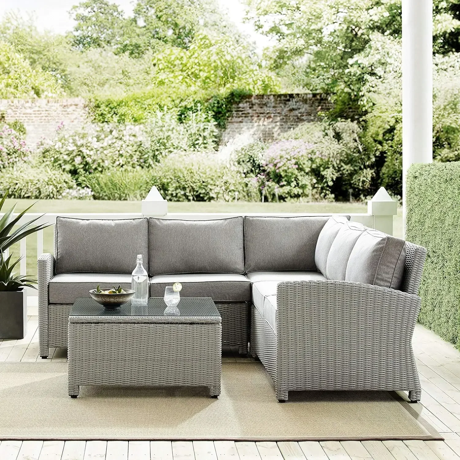 

KO70019GY-GY Bradenton Outdoor Wicker 4-Piece Sectional (2 Loveseats, Corner Chair, Coffee Table)