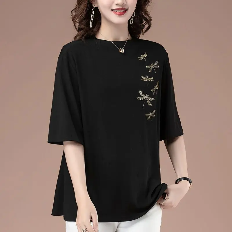 

Korean Casual Versatile Summer New Women's Round Neck Embroid Fashionable Elegant Comfortable Short Sleeve Loose T-shirt Tops