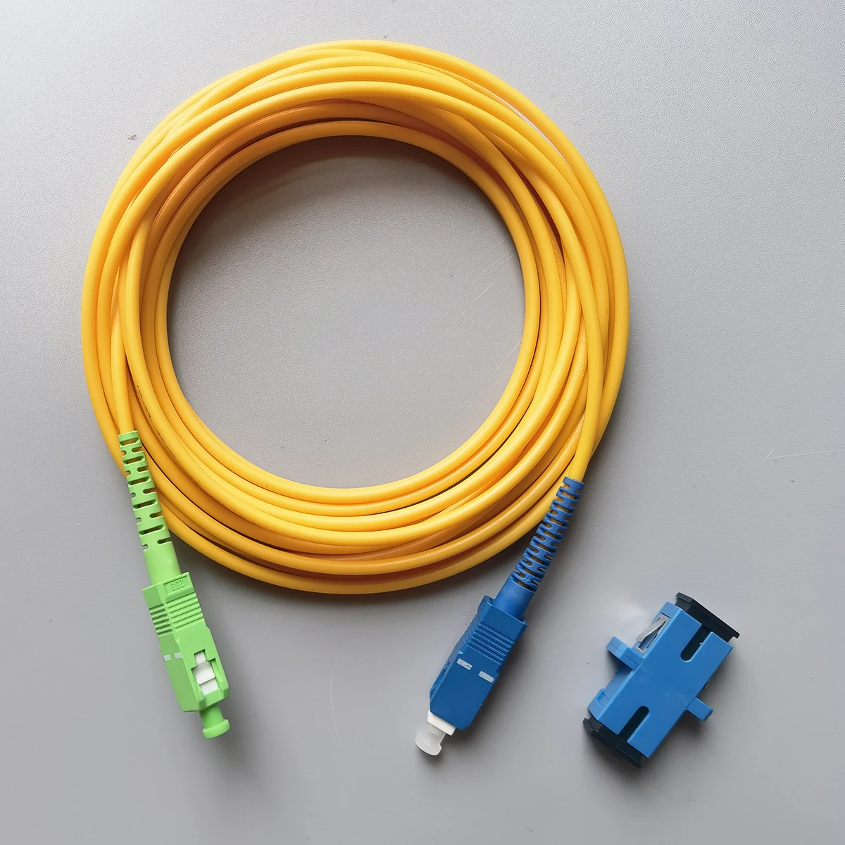 Kabel ekstensi serat optik SC/APC-SC/UPC, kabel Jumper serat optik dalam ruangan FTTH 2m/5m/15m untuk kabel Jumper Internet