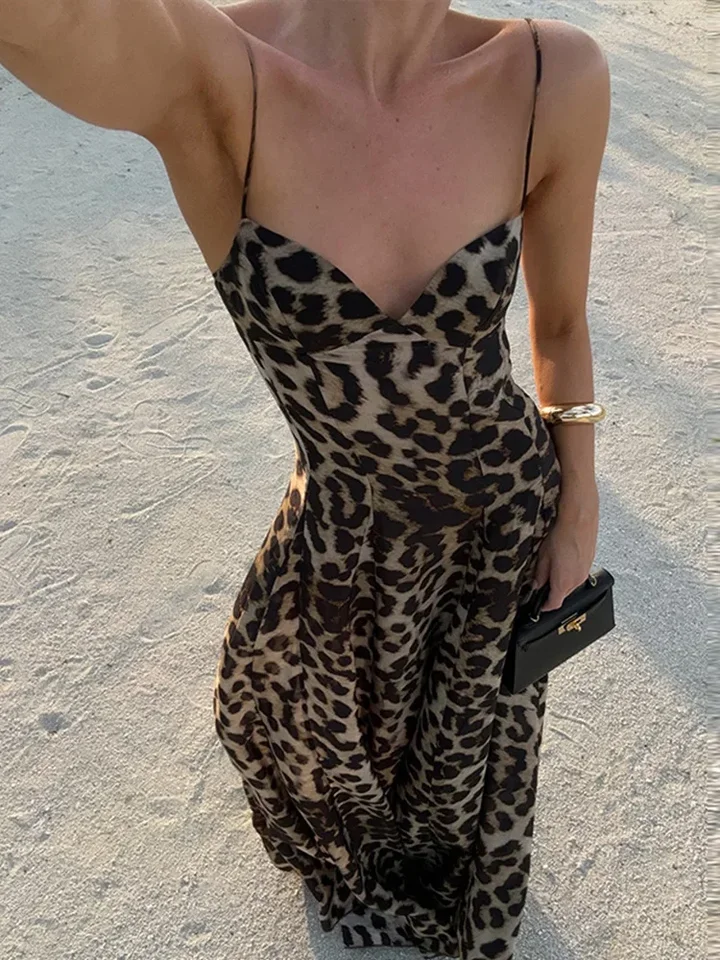 

Elegant Leopard Slip A-line Long Dress Women Y2K Backless Tube Tops Floor-length Beach Vacation Robes 2025 Summer Lady Dresses