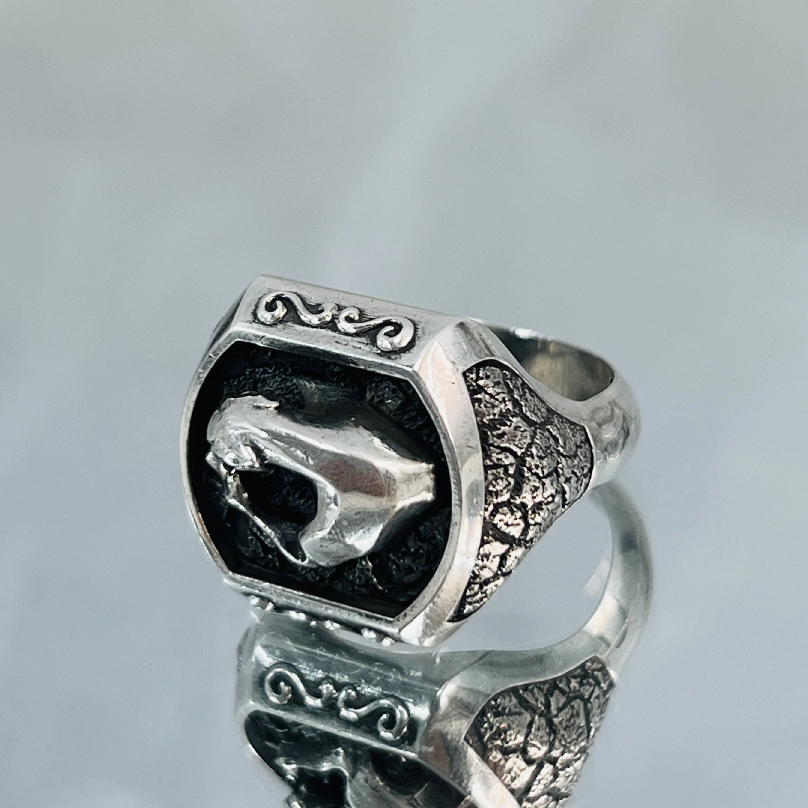 S925 Silver Vintage Made Old Cheetah Oxidized Black Ring Punk Wind Men and Women Ring