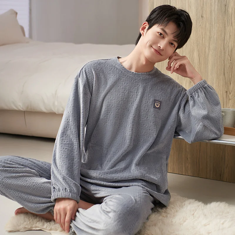 

Thick Velvet Island Fleece Pajamas Men Warm Flannel O-Neck Long-Sleeved Autumn And Winter Home Service Suit Pyjamas Hombre 3XL