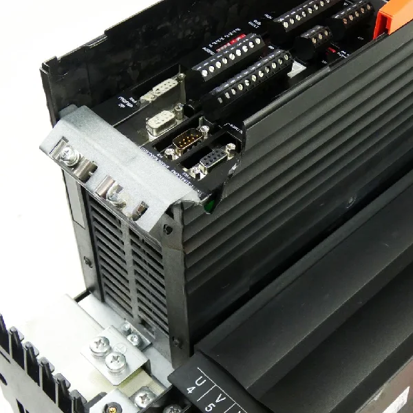 

ПЛК MDV60A0220-503-4-0T 8273448