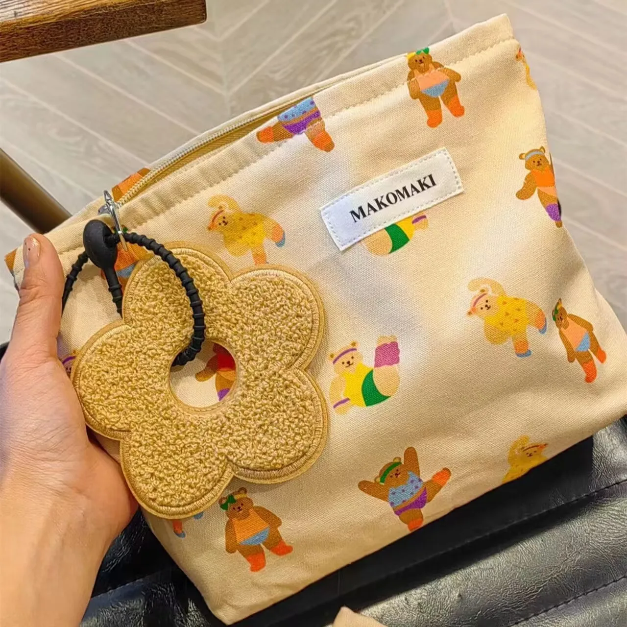 

Women's New Cosmetic Bag Bear Canvas Makeup Bag Skincare Storage Kosmetiktasche Makeup Case Trousse Travel Essentials Pauch Bag