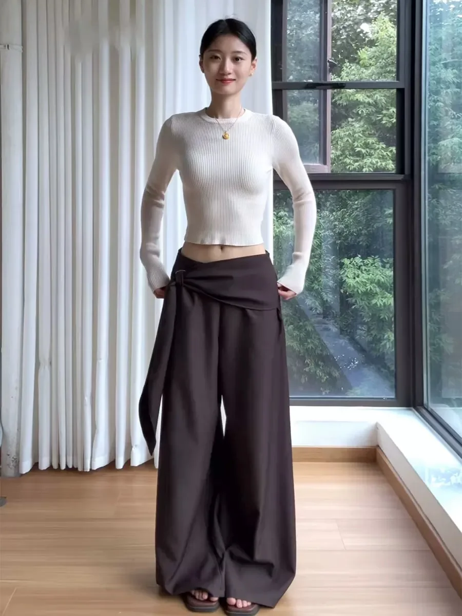 กางเกงขายาวเอวสูงทรงหลวมสไตล์ลำลองสำหรับฤดูใบไม้ร่วงและฤดูหนาว รุ่นใหม่ ทรงหลวม พร้อมเข็มขัด สีน้ำตาลกาแฟ ช่วยให้ดูผอมลง เหมาะสำหรับคนไซส์ใหญ่