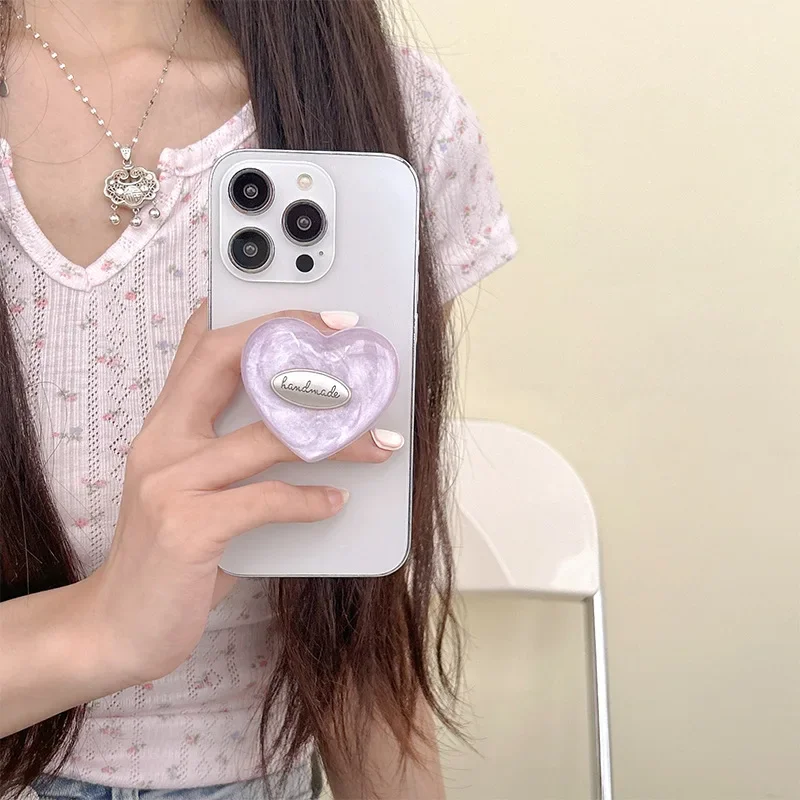 

Korean INS Bling Shell Partten Love Heart Holder Phone Bracket Grip Tok Universal Smart For iPhone Samsung Stand Socket Smart