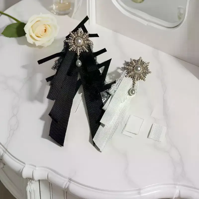 استثنائي مقلد اللؤلؤ وحجر الراين عباد الشمس القوس ربطة العنق الصدار، المرأة حزن بروش للقمصان والبدلات