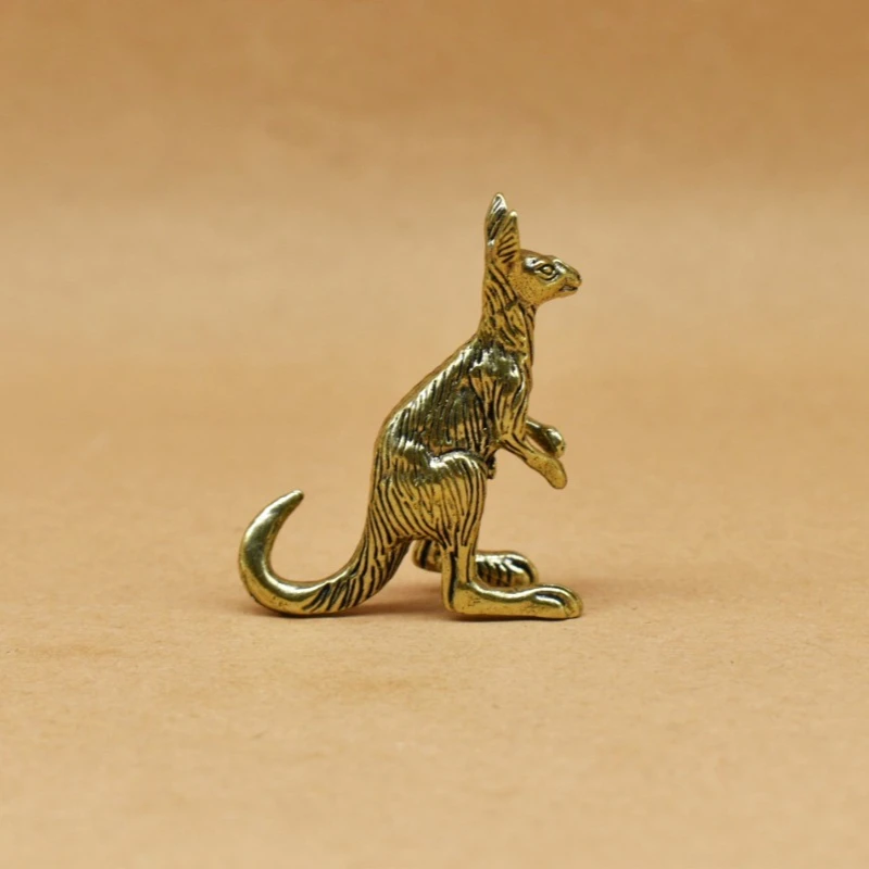 Retro Brass Kangaroo Figurine Metal Mini Australian Animal Statue Desktop Decoration Collectible Ornament Gift