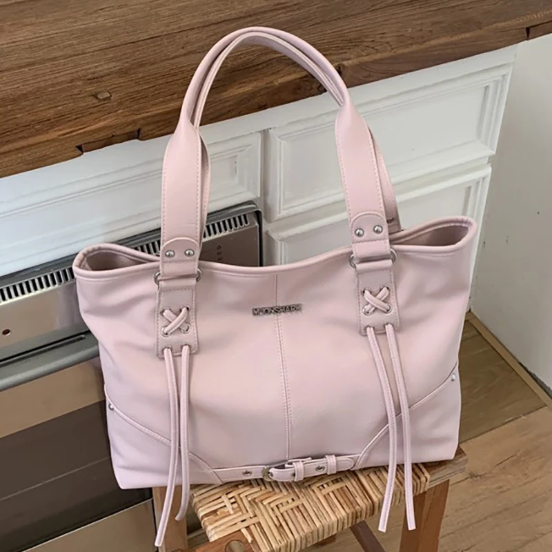 

Trendy Motorcycle Handbag Brand Tassel Design High-end Shoulder Tote Bag Large Capacity Underarm Bag Women's Casual Commute Bag