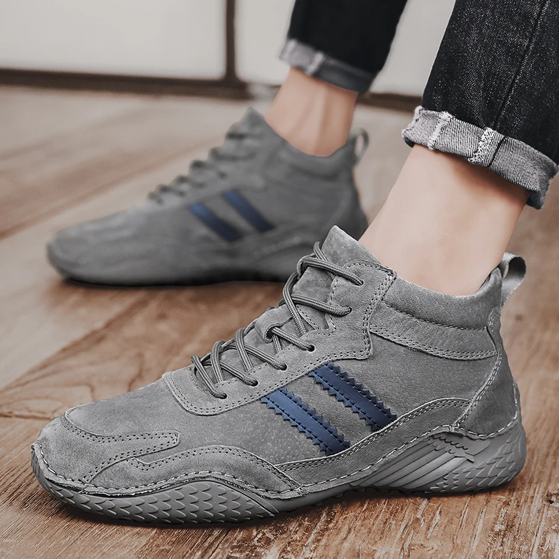 Autumn and Winter Golf Shoes Men's High Ankle Golf Shoes Large 46 Spikeless Track and Field Golf Boots Men's Golf Shoes