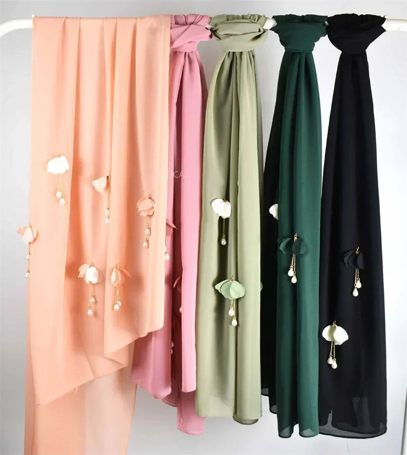 Latest Plain 70*170CM Chiffon Scarf Shawl Muslim Women Solid Color Butterfly Pearl Chiffon Hijabs With Pendant  شحن مجاني