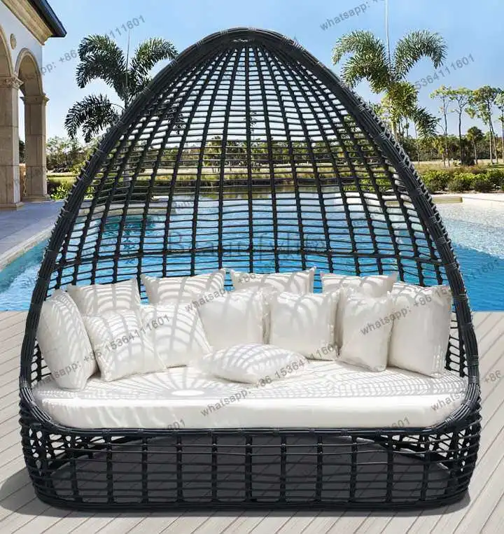 Outdoor bed, rattan villa garden hotel rattan lounge chair