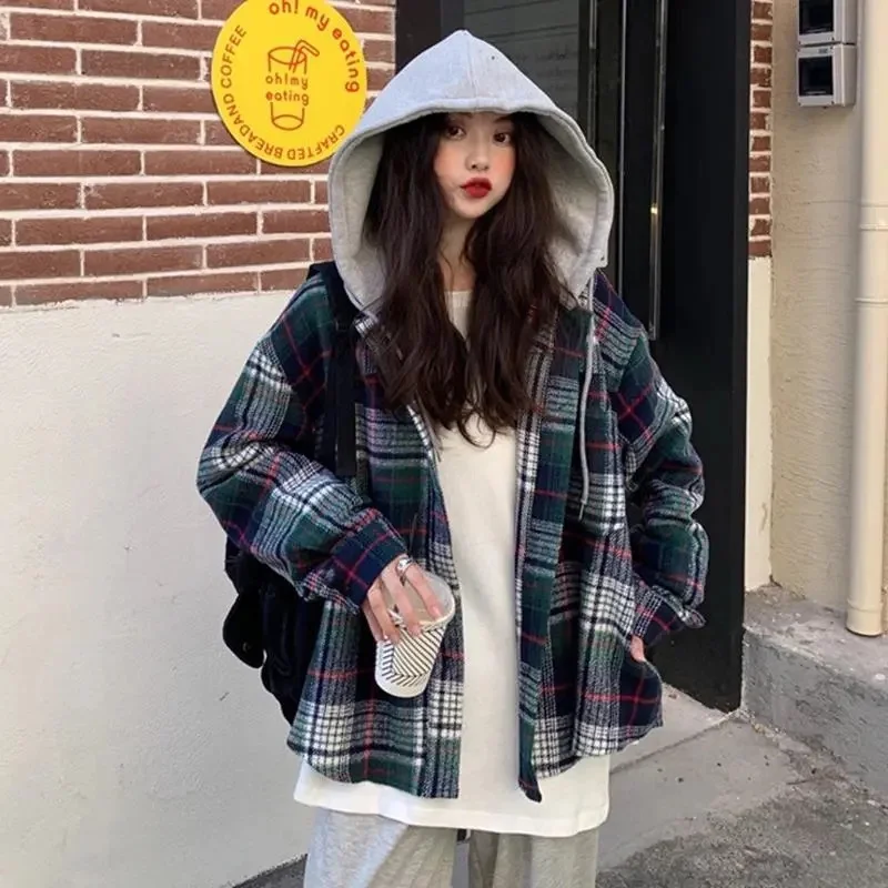 Retro Hong Kong Style Hooded Matte Plaid Shirt For Women With Inset Style Design Sense 2023 Autumn/Winter Loose Jacket For Women